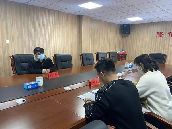 隆化县互联网信息办公室依法约谈违规网站负责人