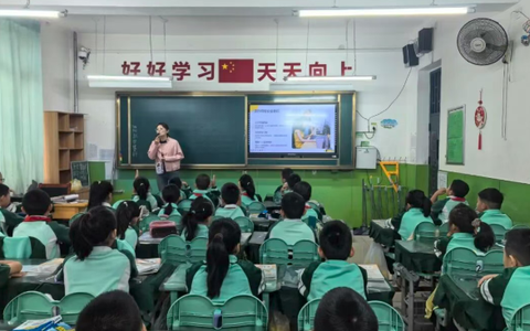 承德双桥区开展网络安全宣传进校园活动织密网络安全“防护网” 