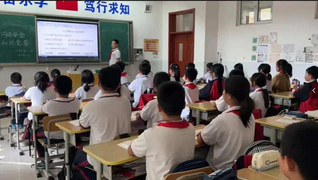 承德双桥区开展网络安全宣传进校园活动织密网络安全“防护网” 