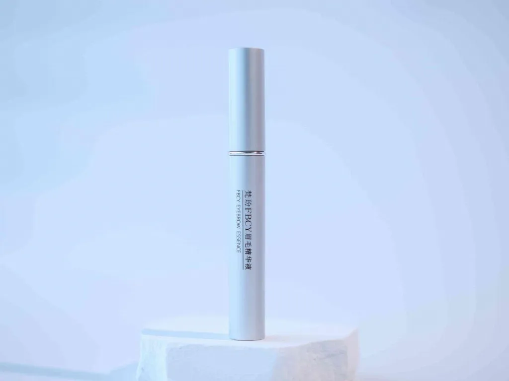 哪种成分对眉毛生长最有效?十大眉毛增长液榜成分效果对比