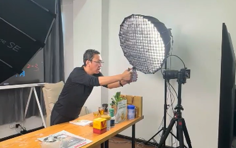 直播带货普通人也能年入百万？千万粉丝大V团队，成熟模式助你逆袭！