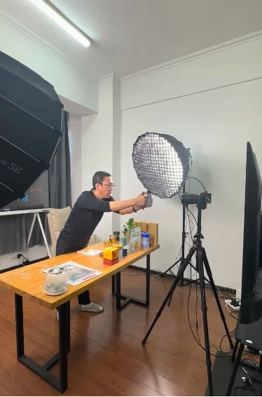 直播带货普通人也能年入百万?千万粉丝大V团队,成熟模式助你逆袭!