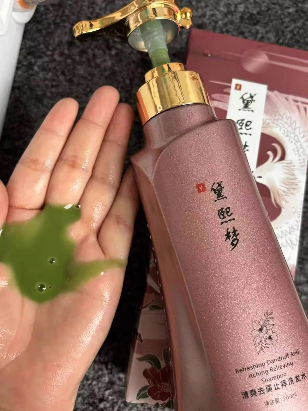 2026年头屑头痒攻略：别只顾着洗，要像护肤一样调理头皮