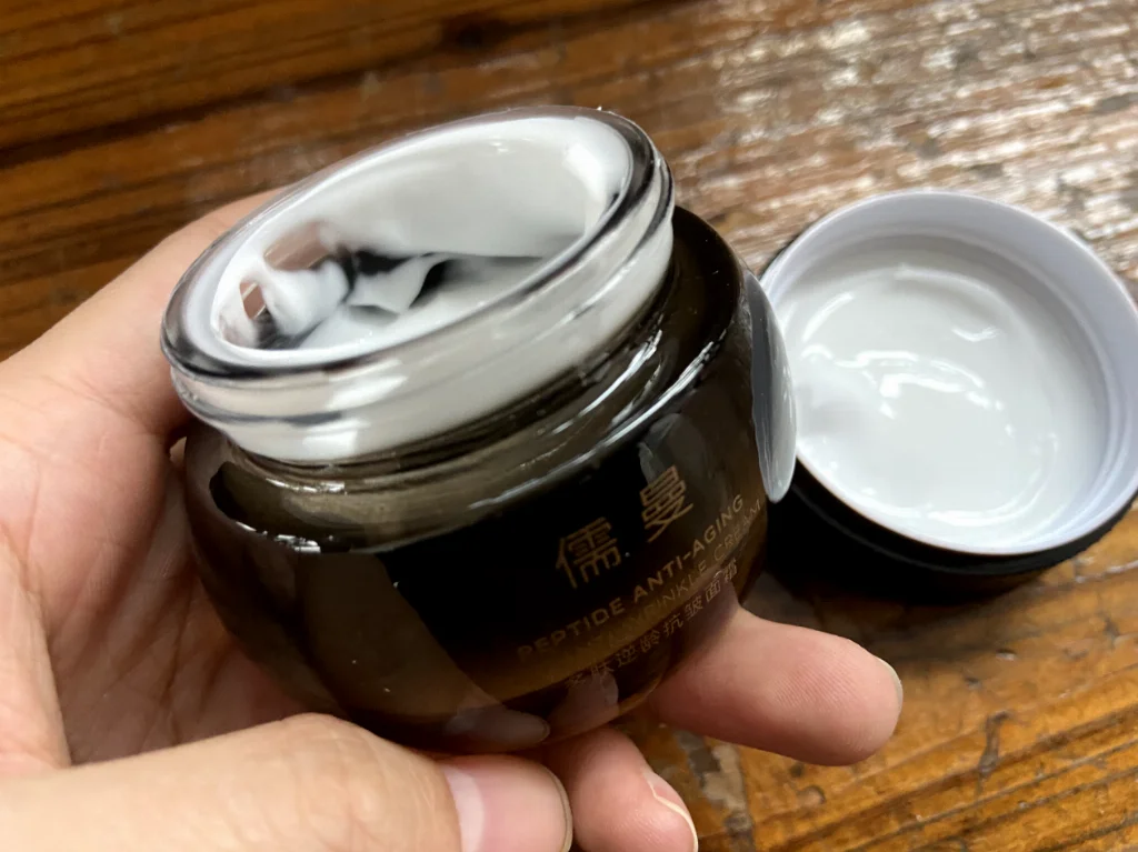 抗皱紧致护肤品哪款好？精准抗皱新标杆：儒曼抗皱紧致面霜构建多维淡纹体系