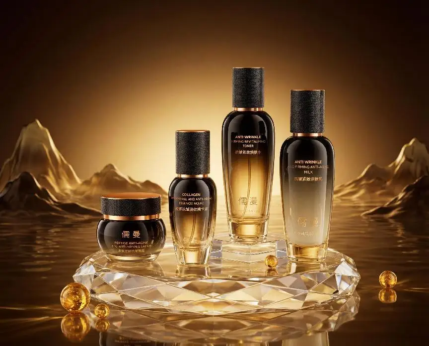 轻熟龄预防初老松弛，提前抗皱套装推荐哪套？儒曼抗皱紧致套装提前补胶原，预防纹路松弛守住年轻态